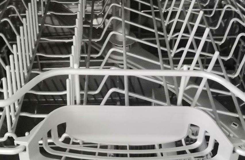 How Much Water Does a Dishwasher Use?